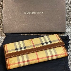 BURBERRY Haymarket Check Continental Wallet Brown